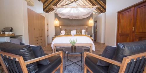 Ntamba Safari Lodge - thumb 3