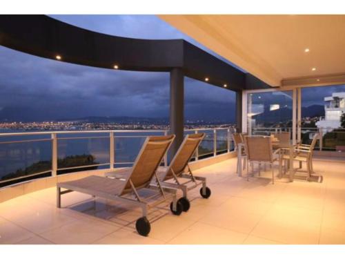 Oceana Views Luxury Vacation Home - thumb 0
