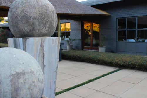 Outlook Lodge OR Tambo - thumb 4