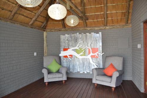 Outlook Lodge OR Tambo - thumb 2