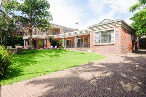 Palm View - Family Only - Adults And Children 18 And Under - thumb 0