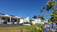 Paul Wallace Wines  Cottages Tourism Africa
