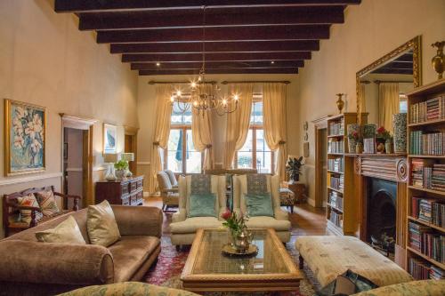 Pontac Manor Hotel & Restaurant - thumb 1
