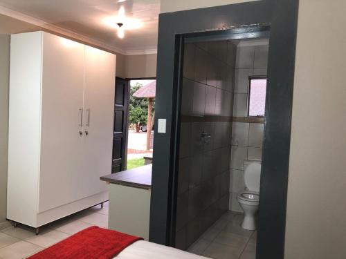 PW Heights Private Guest House - thumb 1