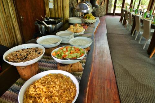 Rhino Post Safari Lodge - thumb 1