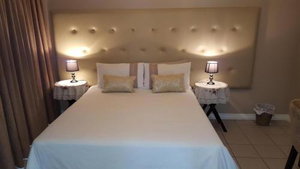 Room In Lodge - Savoy Lodge - Standard Double Room 6