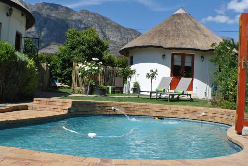 Roundhouse Guesthouse - thumb 0