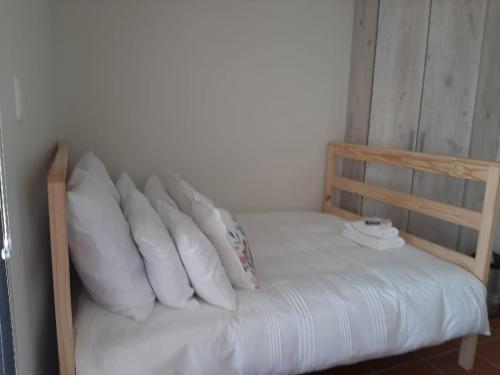 Rustverseker Self Catering Accommodation - thumb 3