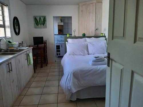 Rustverseker Self Catering Accommodation - thumb 1