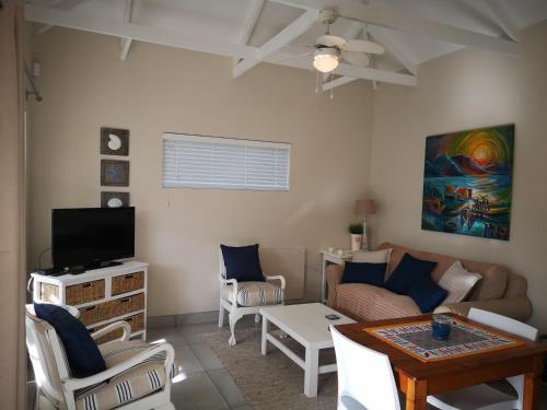 Seashell Cottage - thumb 3