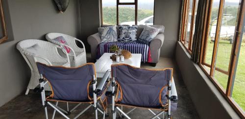 Seaview Cottage - thumb 1