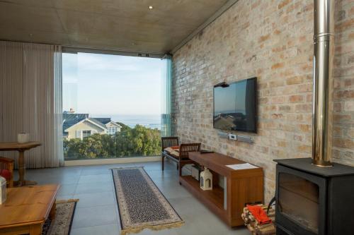 Seaview Duplex - thumb 1