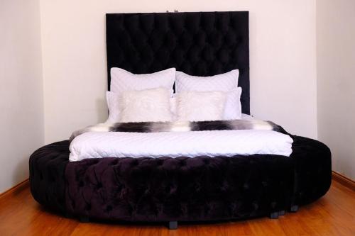 Selina Airport Lodge #Emzini - thumb 4