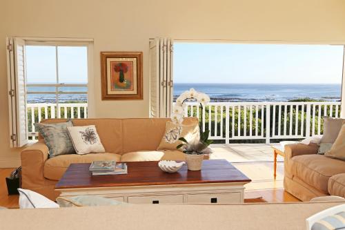 Shore's Edge Luxury Oceanfront Home - thumb 1