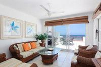 Skiathos 8 - FAMILY ONLY - Max 6 adults and 2 children Accommodation Africa