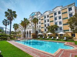 StayEasy Century City