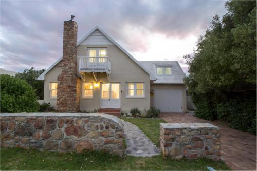 Stone Chimney Cottage - thumb 0
