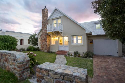 Stone Chimney Cottage - thumb 1