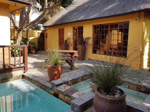 Summerstrand Beach Lodge - thumb 1