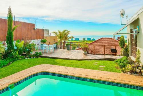 Sun & Sea In A Downtown Mediterranean Villa - thumb 3