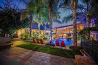 Sunrock Guesthouse Tourism Africa