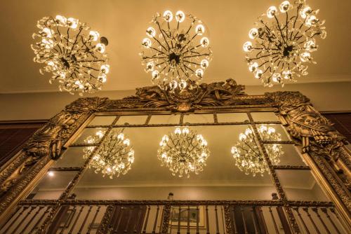 The Residence - thumb 2