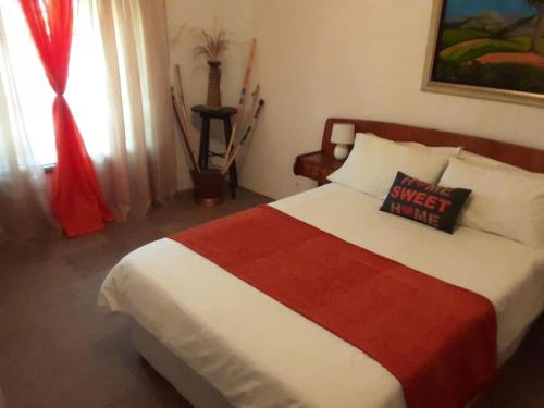 Thys'e Kombuis & Guest Lodge - thumb 1