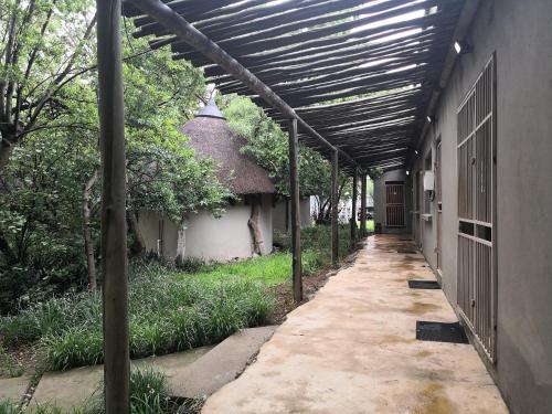 Touch Of Africa Lodge - thumb 0