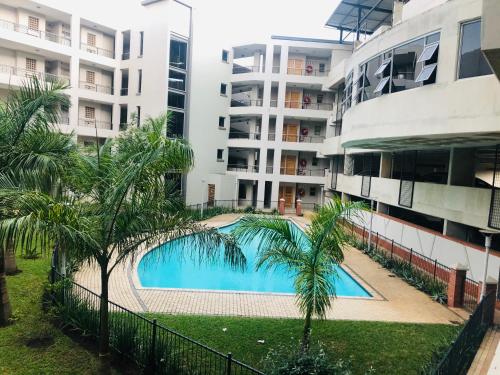 Umhlanga Ridge Self-catering Apartment - thumb 0