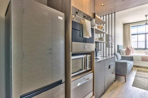 Upmarket, Modern Sun Filled Paradise At The Harri - thumb 1