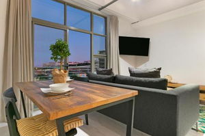Upper Eastside 425 By HostAgents