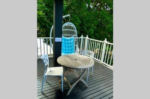 Urban Nest In Vibrant Green Point - thumb 5