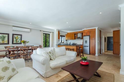 Valley Golf Lodges On Pearl Valley Golf Estate - thumb 1