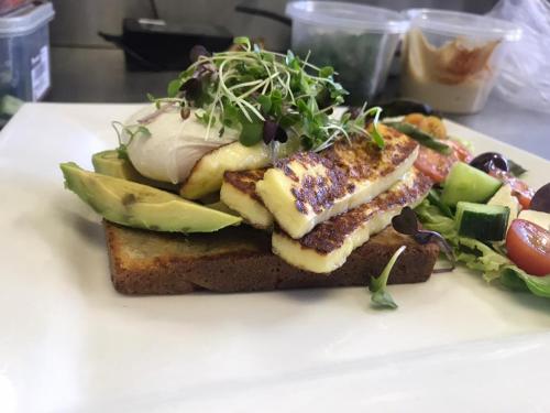 Via's Guesthouse - thumb 4