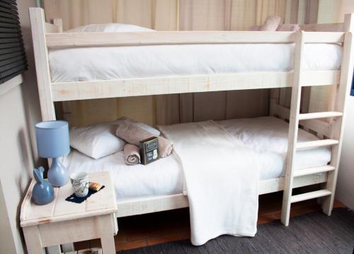 Villa De Vie Self Catering Apartment - thumb 3