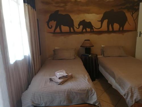 Vivian's Cottage - thumb 1