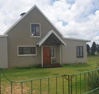 WAKKERSTROOM COTTAGES - CROWN CRANE VIEW - Tourism Africa