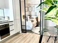 Waterfall Views From The Six- Luxurious Apartment Tourism Africa