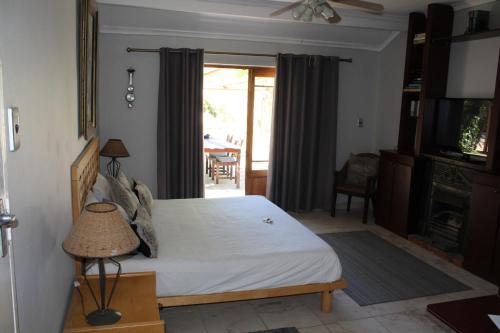 Willows Curve - thumb 1