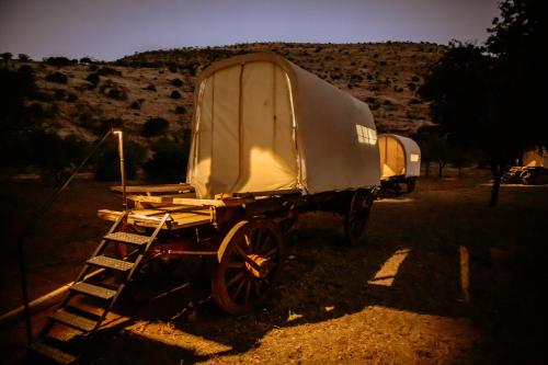 Witmos Oxwagoncamp - thumb 2