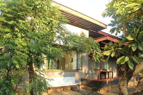 Wood Owl Bush Lodge - thumb 0