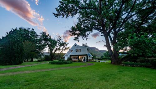 Woodcliffe Country House - thumb 1