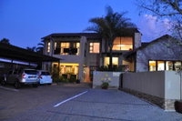 Woodpecker's Inn Guest House Tourism Africa