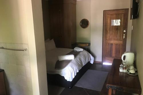 Africa Footprints - thumb 1