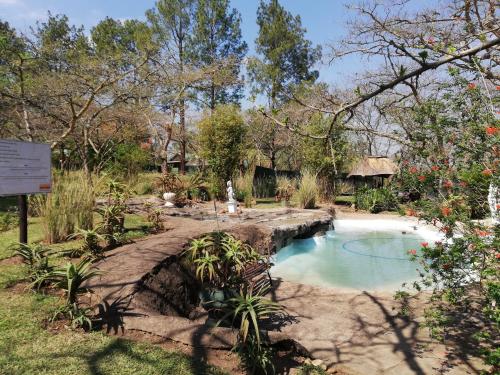 Acacia Bush Lodge - thumb 1