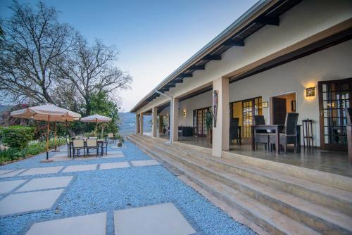 Abangane Guest Lodge - thumb 0