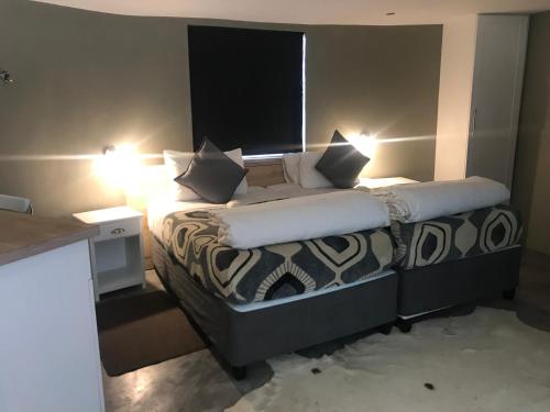A Stone's Throw Accommodation - thumb 5
