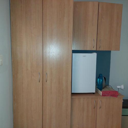 @Wellington Overnight - thumb 3