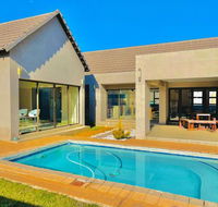 872 on Samantha - Accommodation Africa