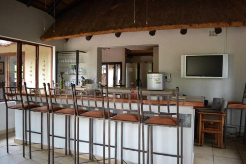 86 Zebula 12 Sleeper Lodge - thumb 4